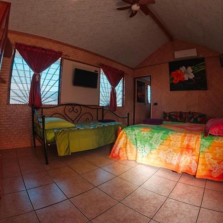 Inaiti Lodge Papeete  Exterior photo